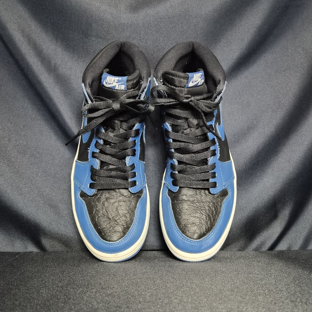 Nike Men's Black and Blue High-Top Sneakers